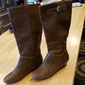 Simple Brown Boots
